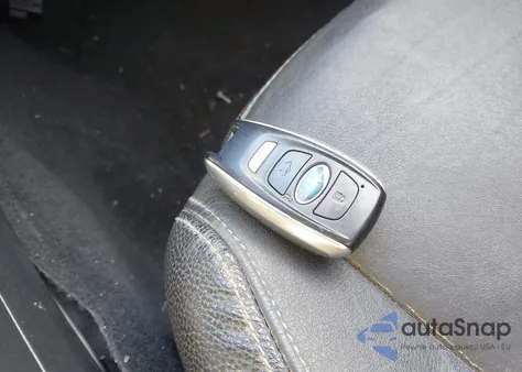 2016 Subaru Impreza 2.0I Limited z USA, uszkodzony, nr VIN JF1GJAN68GH016723